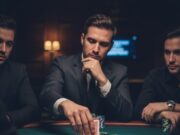 Fold dalam Poker: Seni Menyerah, Strategi Krusial, dan Kunci Menuju Kemenangan 2025 FOLD