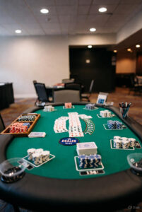 pusat poker online terpercaya 2025 bonus deposit winrate tinggi texas holdem omaha jackpot